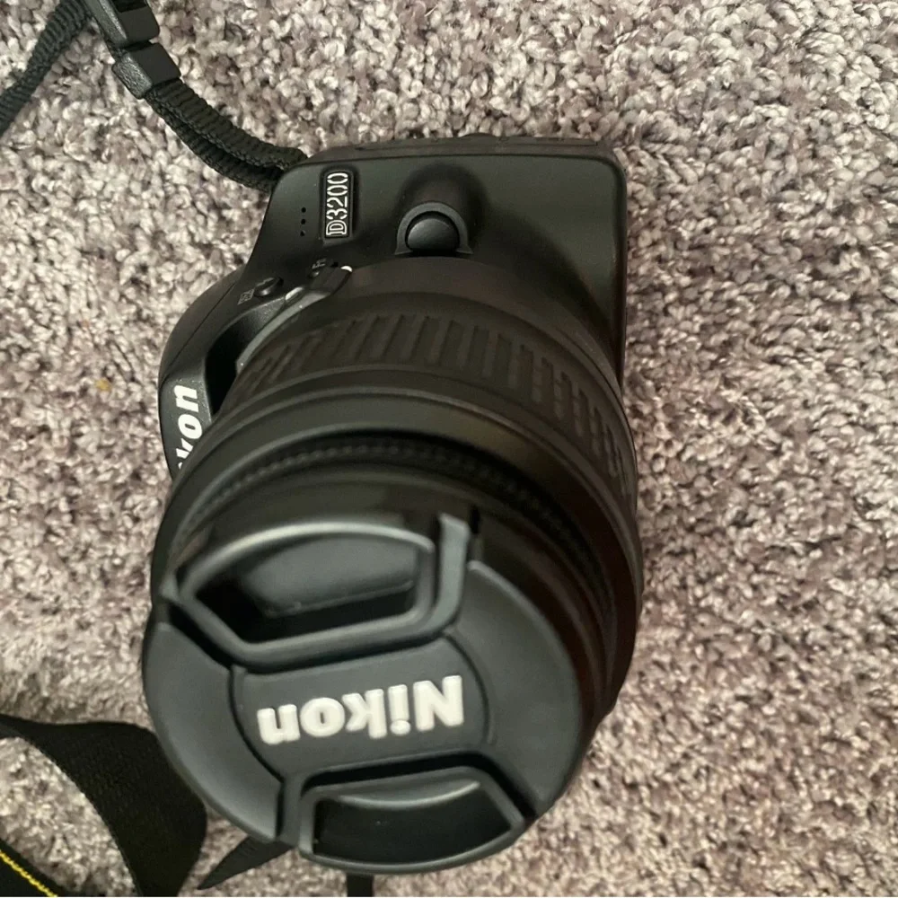 Nikon D 3200
